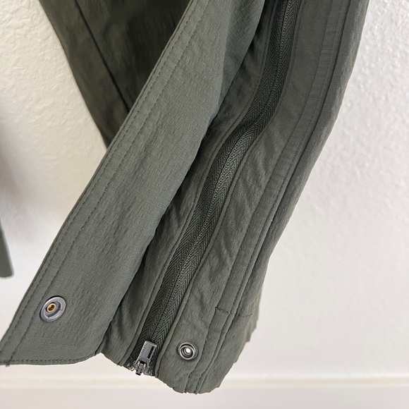 ATHLETA trekkie pants olive green athleisure joggers / size 2 - Picture 7 of 9